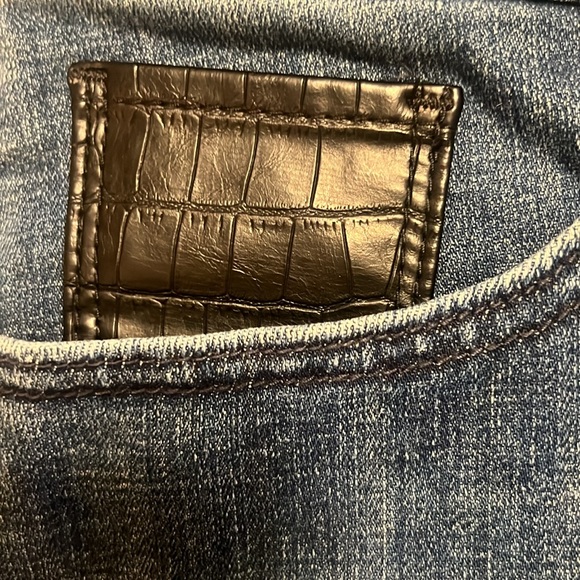 Chico’s So Slimming ankle jeans - Picture 7 of 9